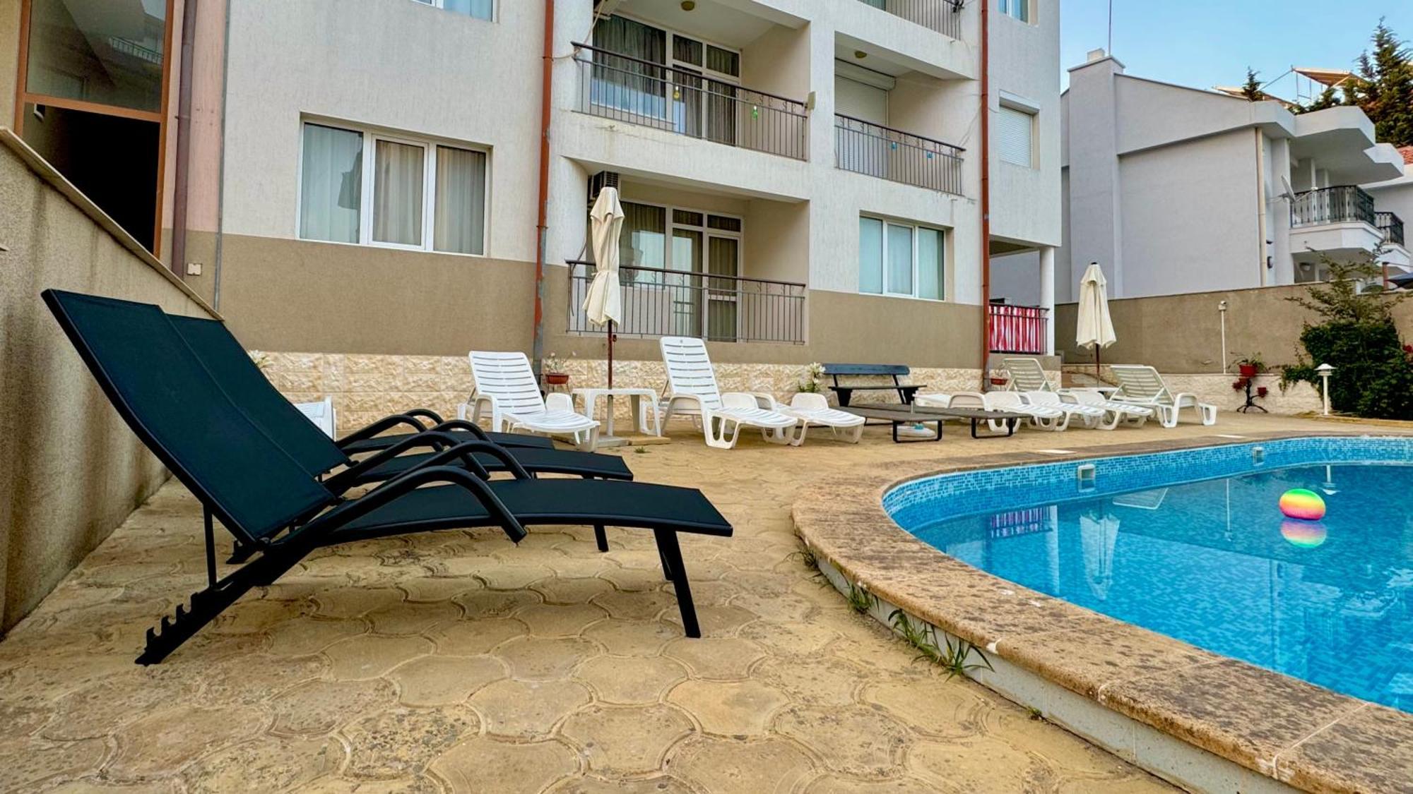 Beachfront Havana Sveti Vlas Ngoại thất bức ảnh